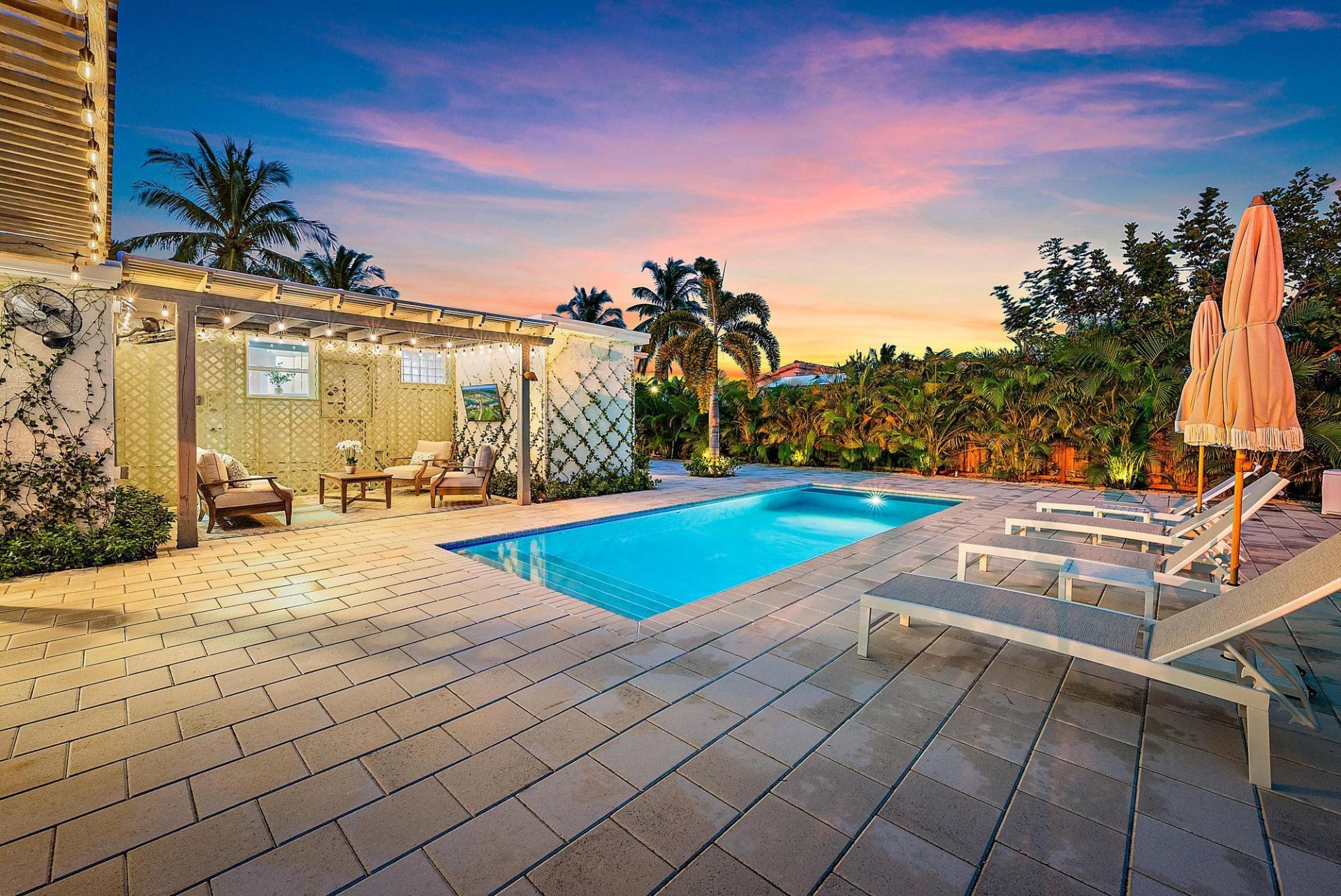 330 Macy Street, West Palm Beach, FL 33405 Photo