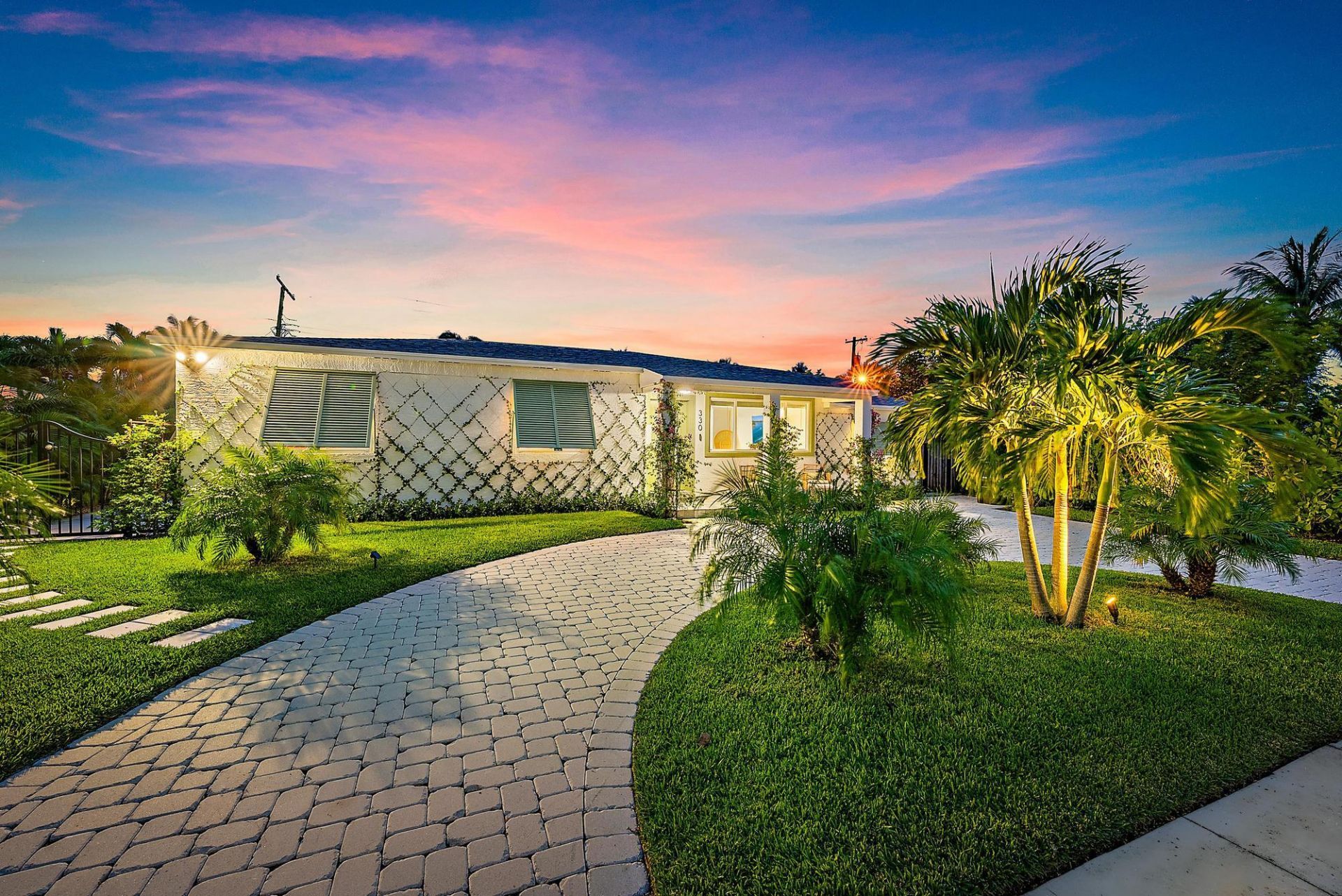 330 Macy Street, West Palm Beach, FL 33405 Photo