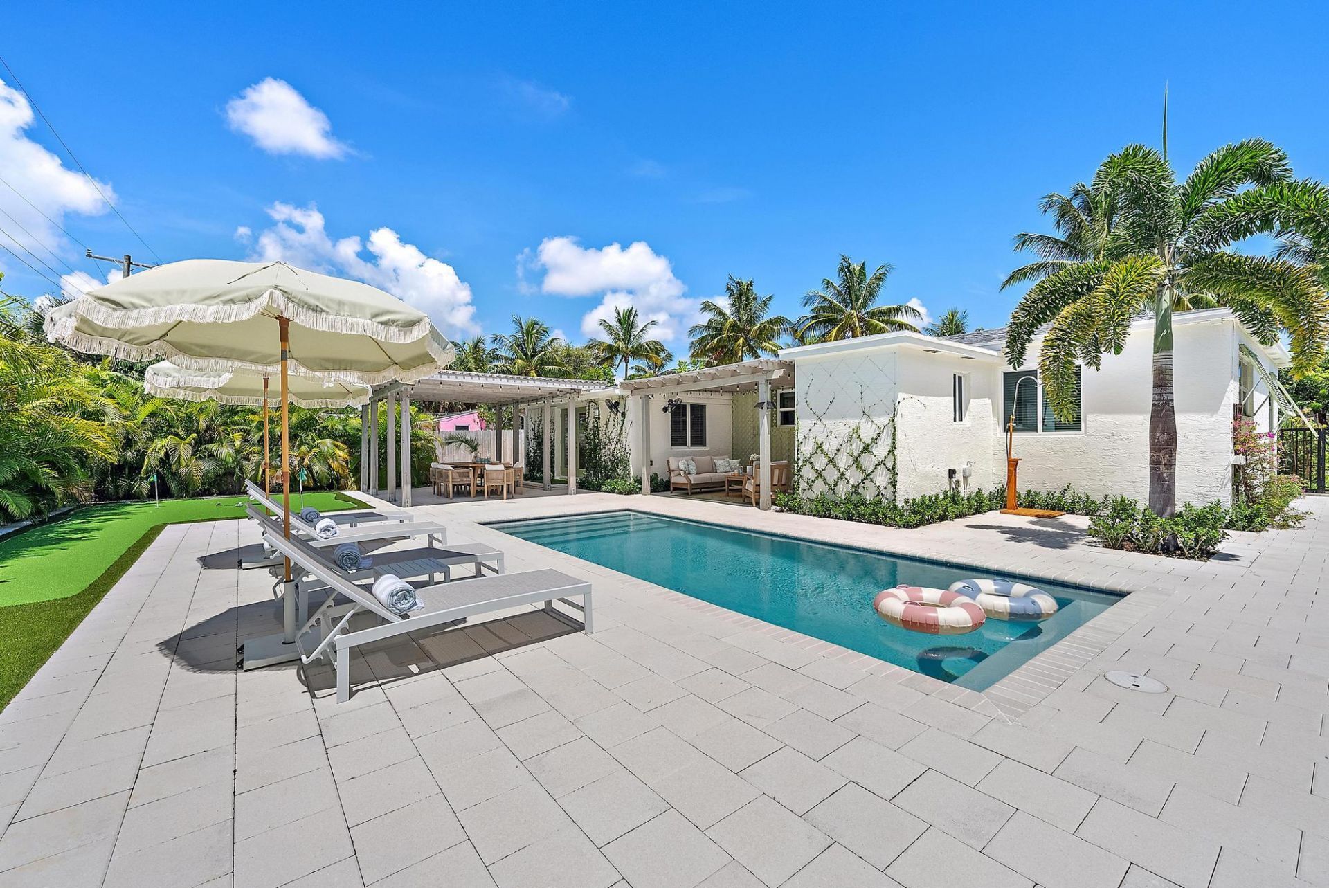 330 Macy Street, West Palm Beach, FL 33405 Photo