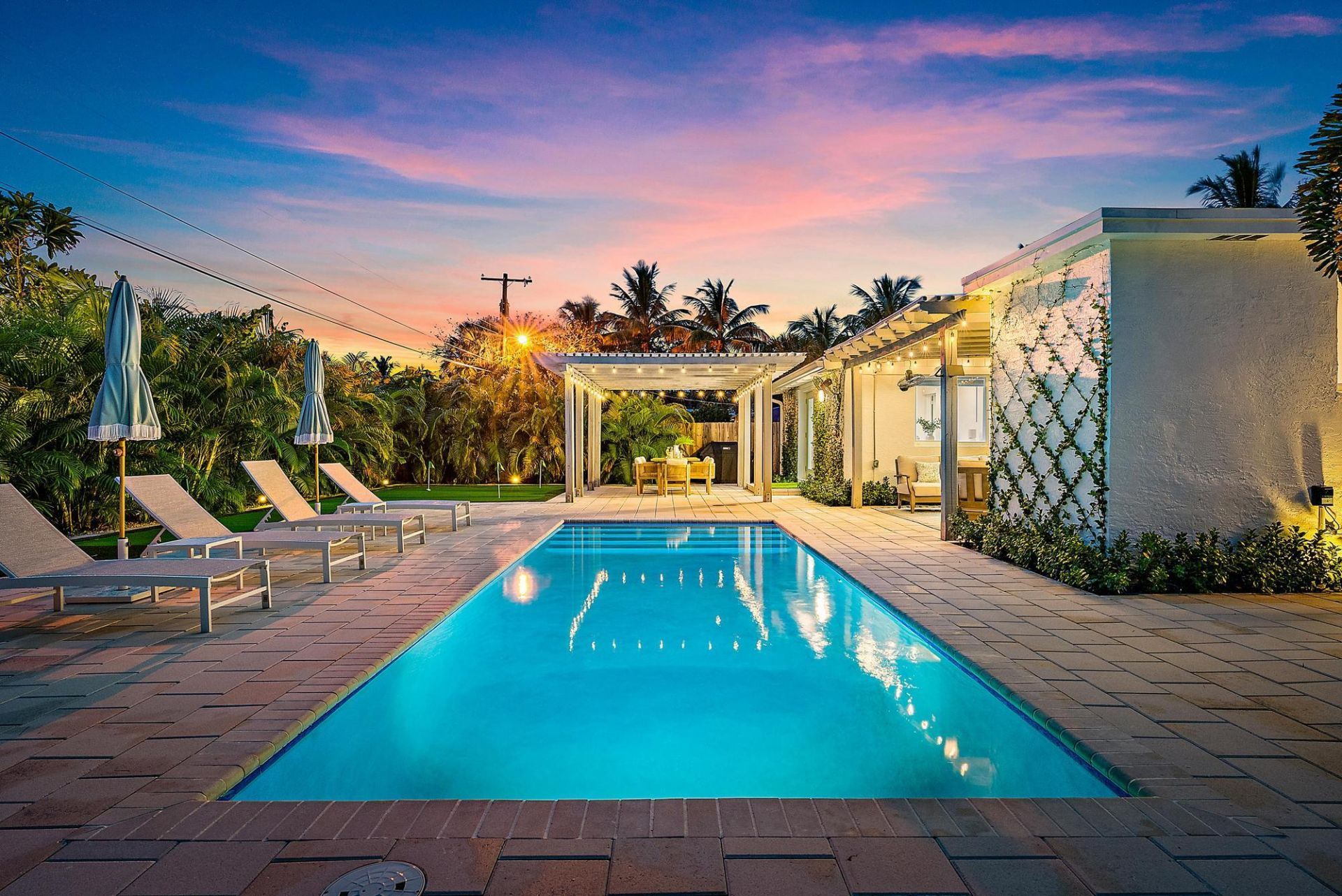 330 Macy Street, West Palm Beach, FL 33405 Photo