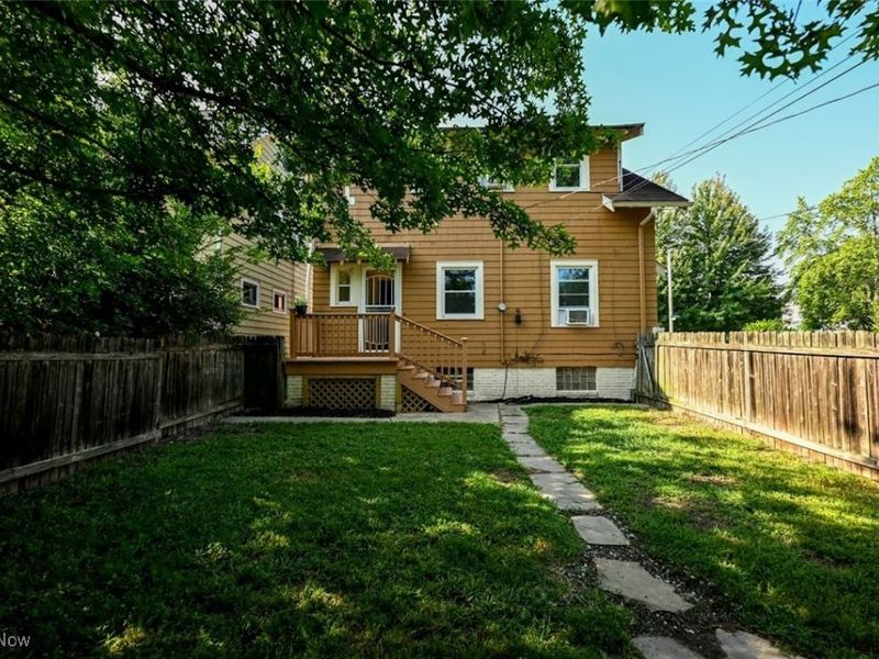 3983 Ardmore Road, Cleveland, OH 44121 Photo 24