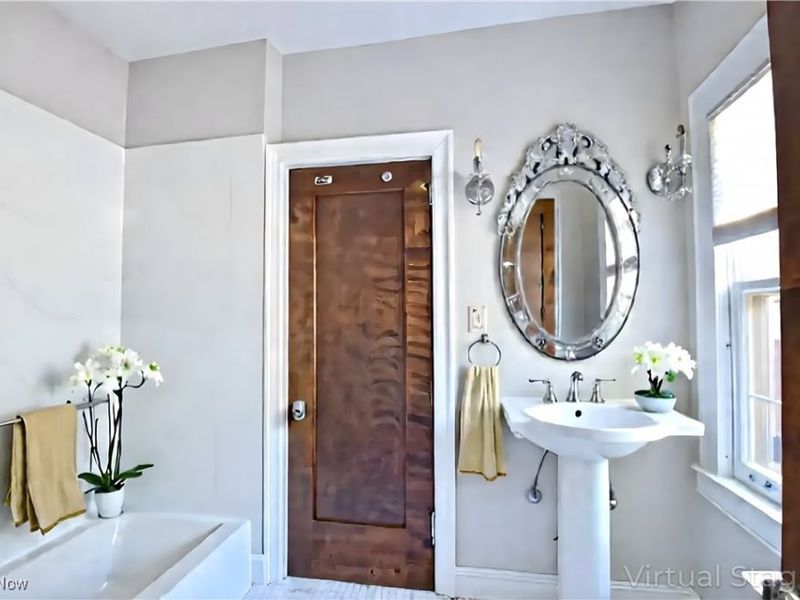 2334 Roxboro Road, Cleveland Heights, OH 44106 Photo 14