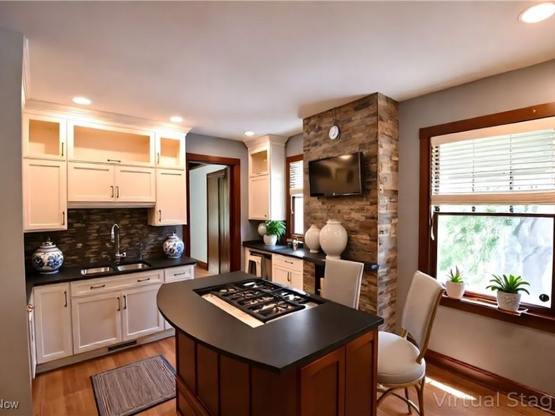 2334 Roxboro Road, Cleveland Heights, OH 44106 Photo 7