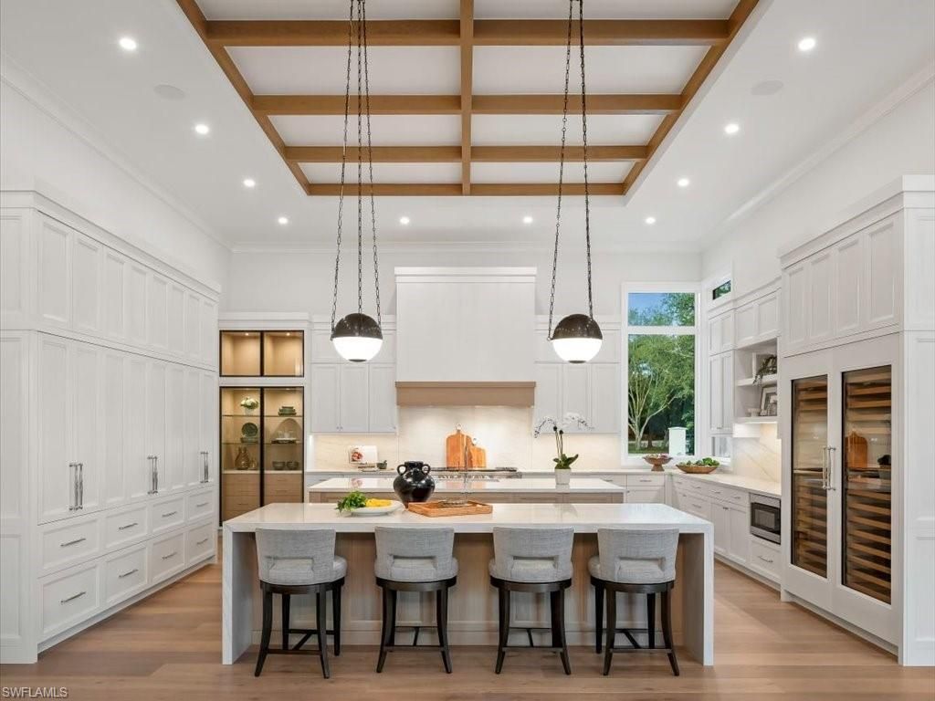 208 Hickory Rd, Naples, FL 34108 Photo