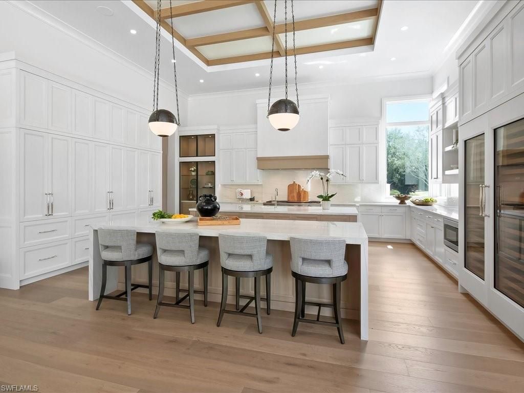 208 Hickory Rd, Naples, FL 34108 Photo