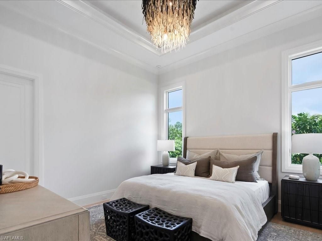 208 Hickory Rd, Naples, FL 34108 Photo