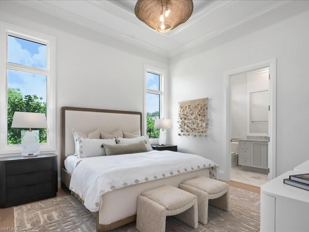 208 Hickory Rd, Naples, FL 34108 Photo