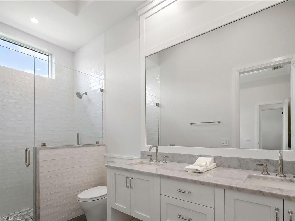 208 Hickory Rd, Naples, FL 34108 Photo