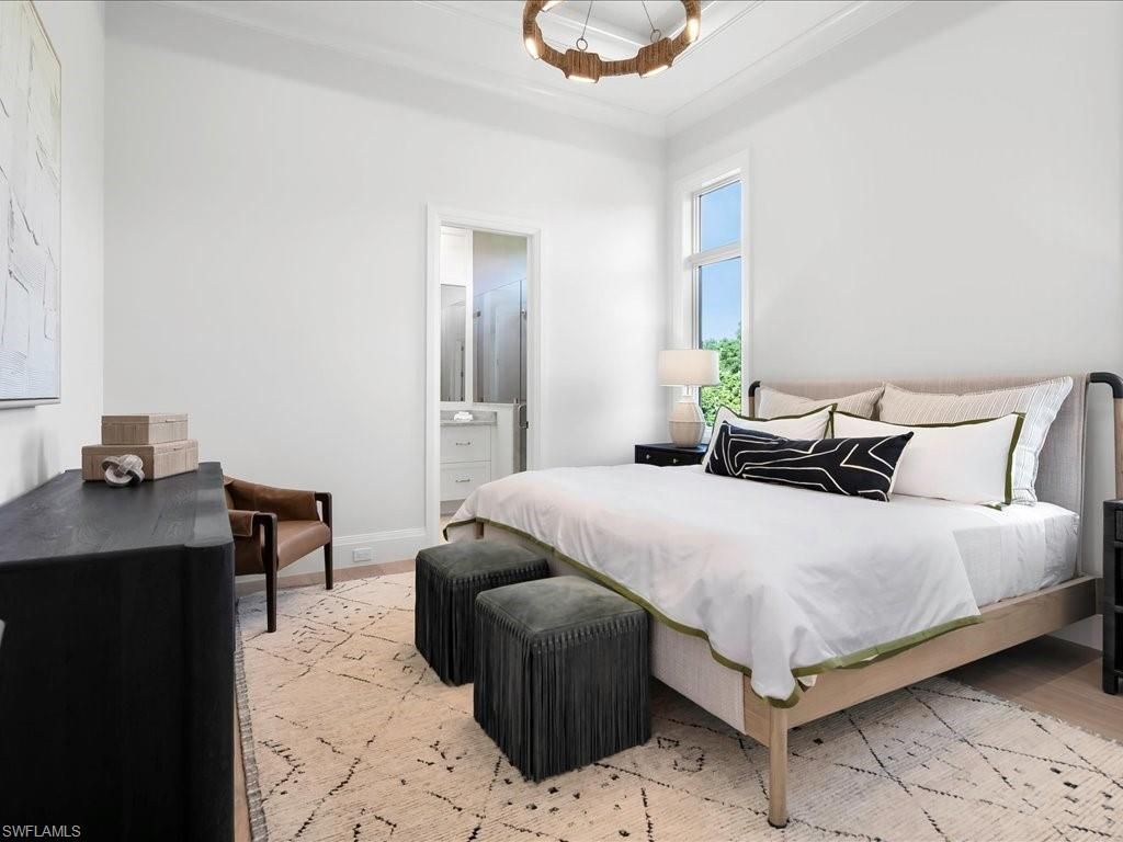 208 Hickory Rd, Naples, FL 34108 Photo