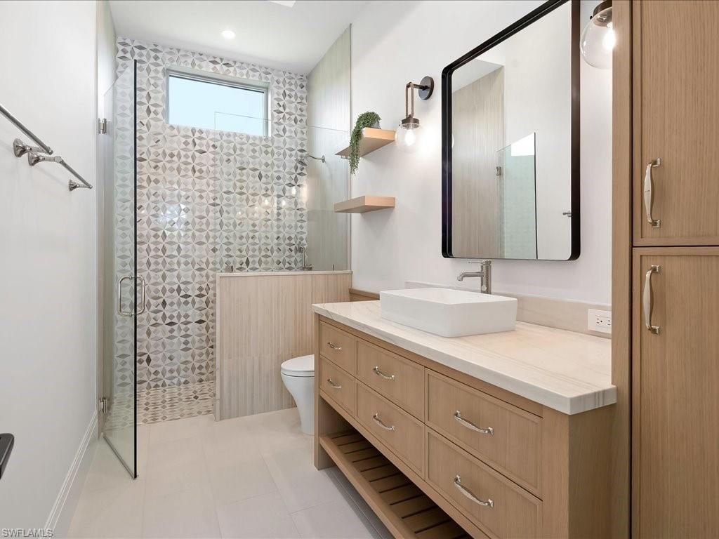 208 Hickory Rd, Naples, FL 34108 Photo