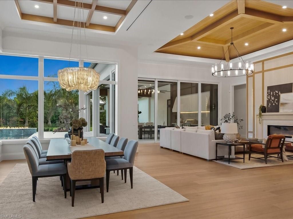 208 Hickory Rd, Naples, FL 34108 Photo