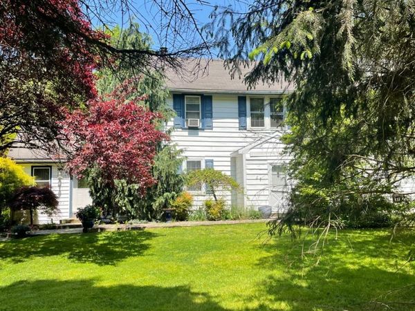 181 Disbrow Hill Road, Monroe Township, NJ 08831