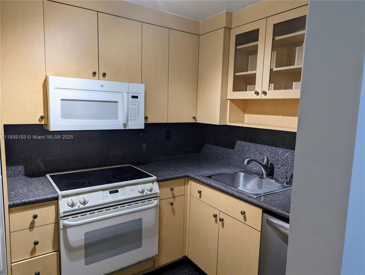 3304 Virginia St, Unit 4A, Miami, FL 33133 Photo