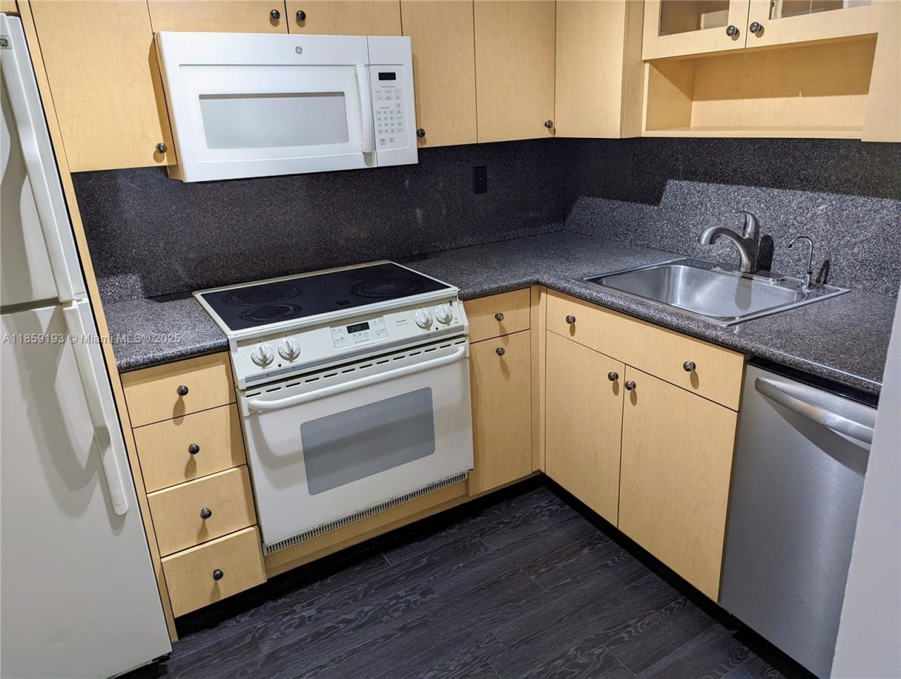 3304 Virginia St, Unit 4A, Miami, FL 33133 Photo