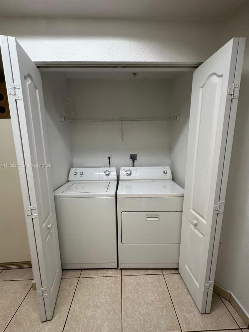 17415 NW 75th Pl, Unit 103, Hialeah, FL 33015 Photo