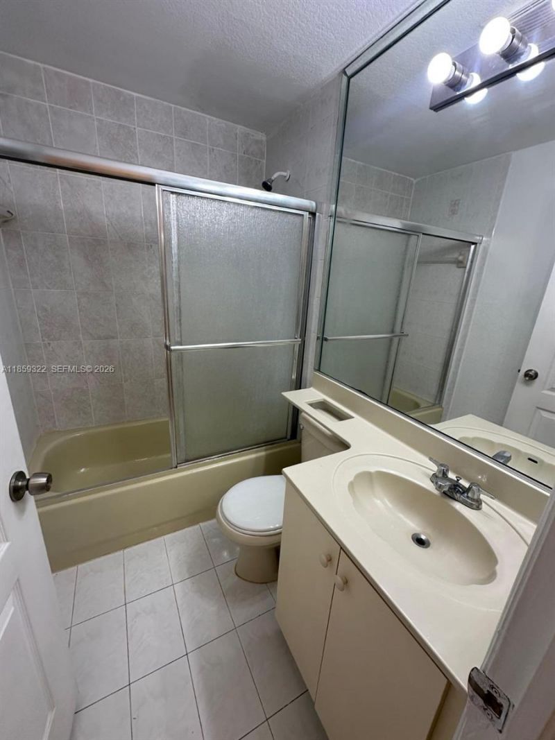 17415 NW 75th Pl, Unit 103, Hialeah, FL 33015 Photo