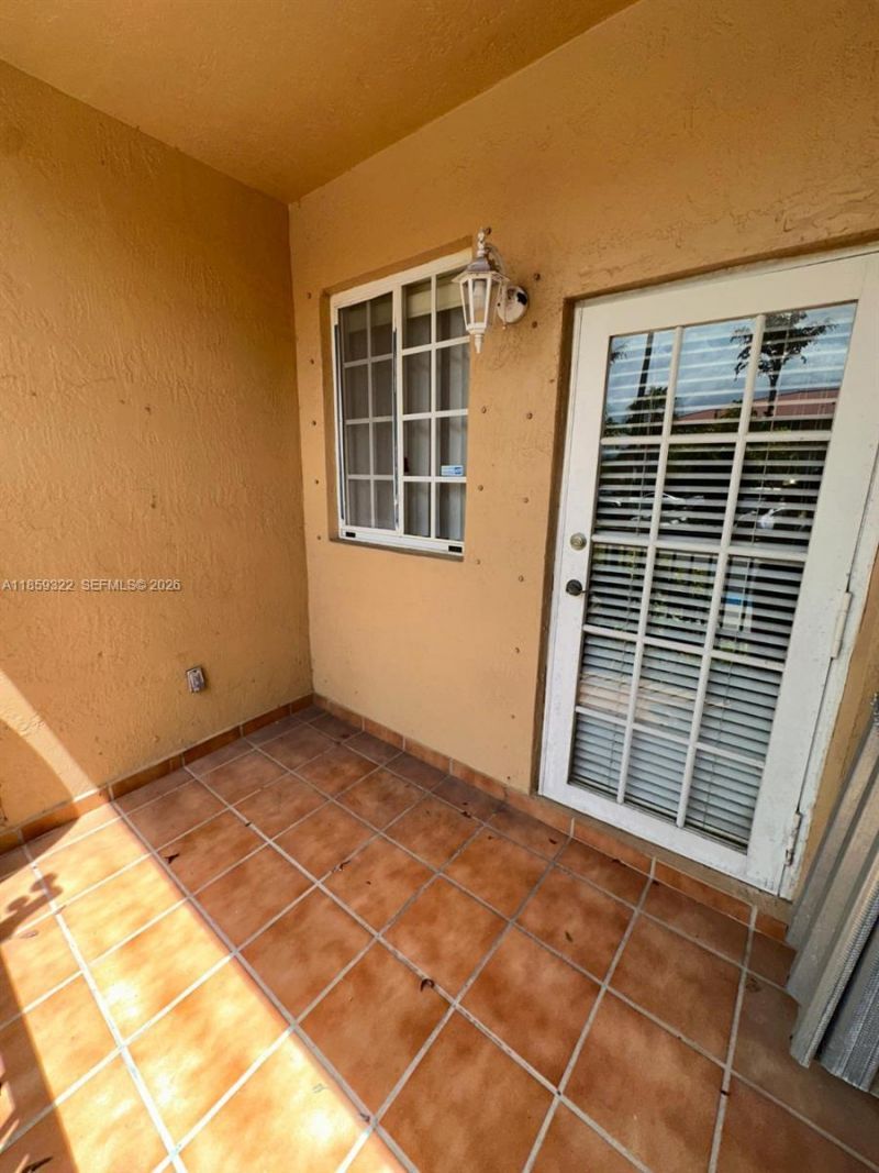 17415 NW 75th Pl, Unit 103, Hialeah, FL 33015 Photo