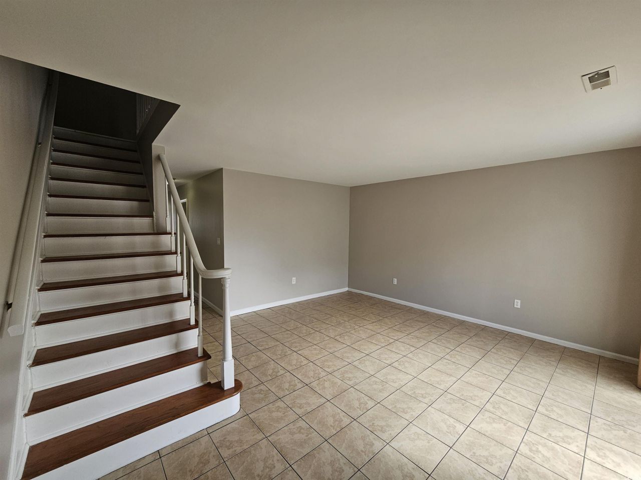 601 37th Ave. N Photo 11