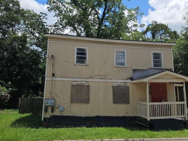 2118 Harden Street, Savannah, GA 31415