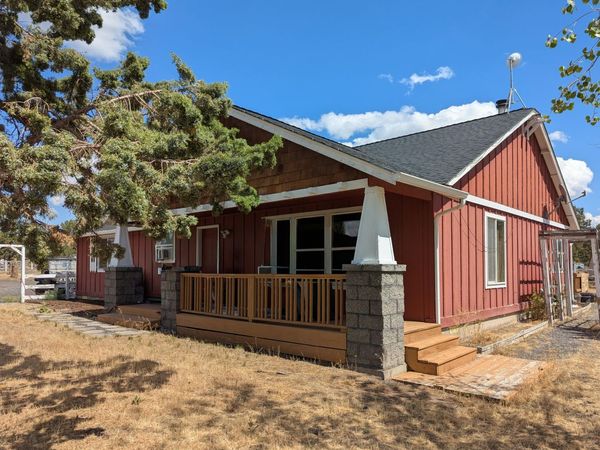 2643 SE Omaha Street, Prineville, OR 97754