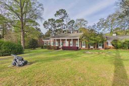 3611 Boundbrook Lane photo 4