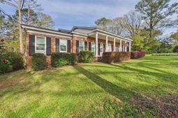 3611 Boundbrook Lane photo 4