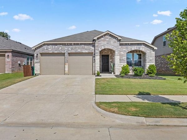 2009 Village Creek Lane, Denton, TX 76208