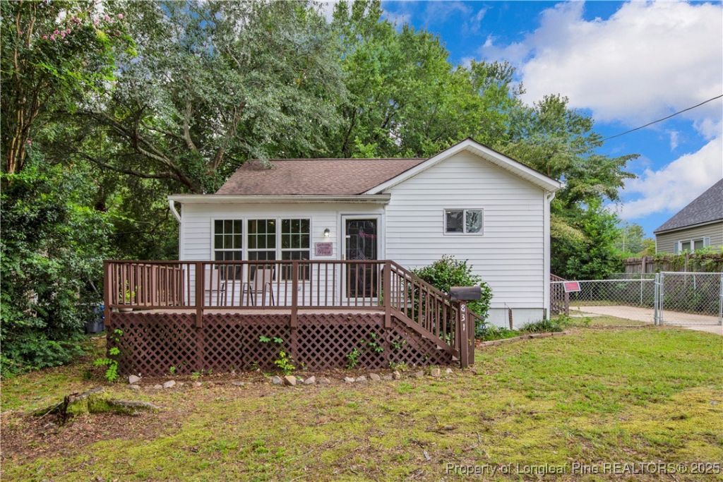 831 Anarine Road, Fayetteville, NC 28303 Main Photo