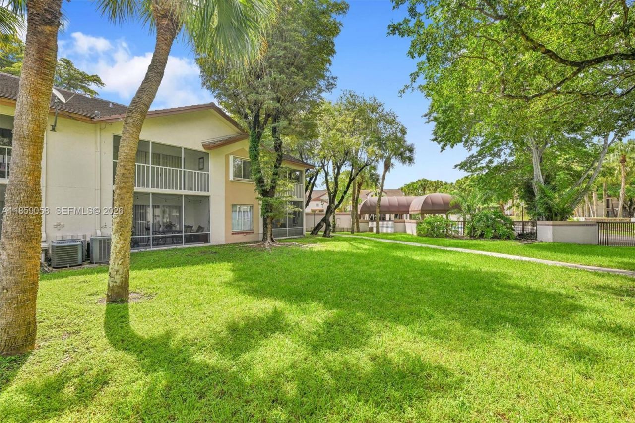 14006 SW 91st Ter, Unit 14006, Miami, FL 33186 Photo