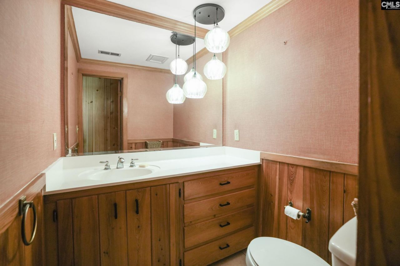 184 Scoville Street Photo 14