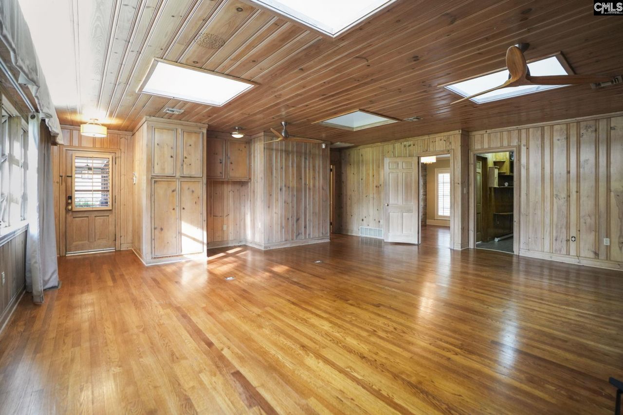 184 Scoville Street Photo 17