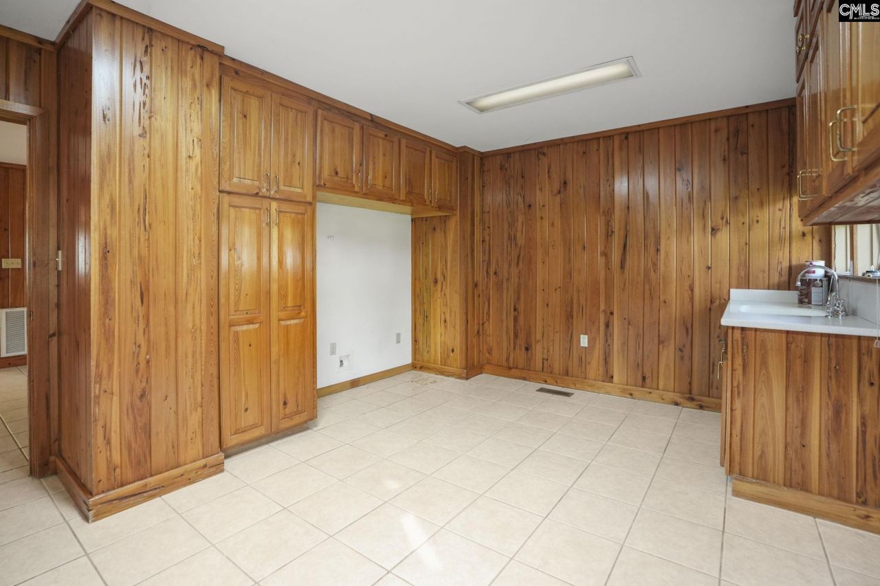 184 Scoville Street Photo 23