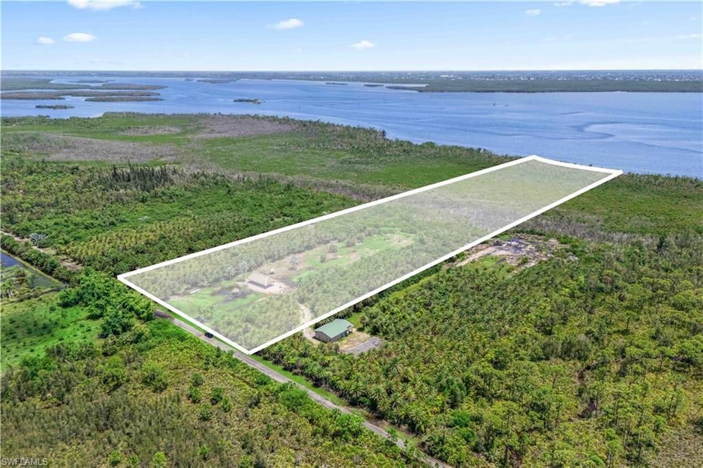 6250 Masters Landing Dr, Saint James City, FL 33956 Photo