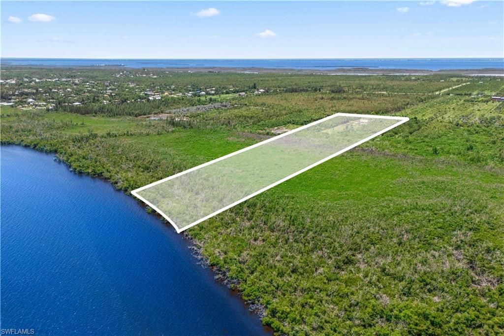 6250 Masters Landing Dr, Saint James City, FL 33956 Photo