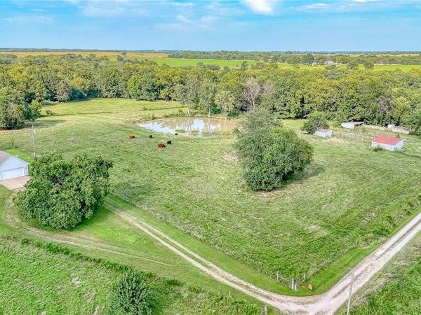 475 SW 801st Road, Holden, MO 64040