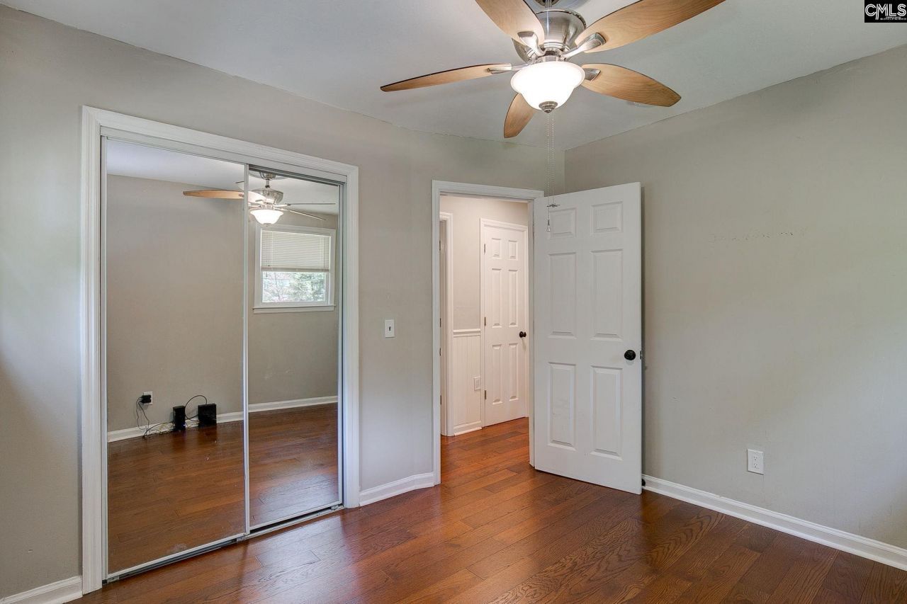 4243 Mandel Drive Photo 14