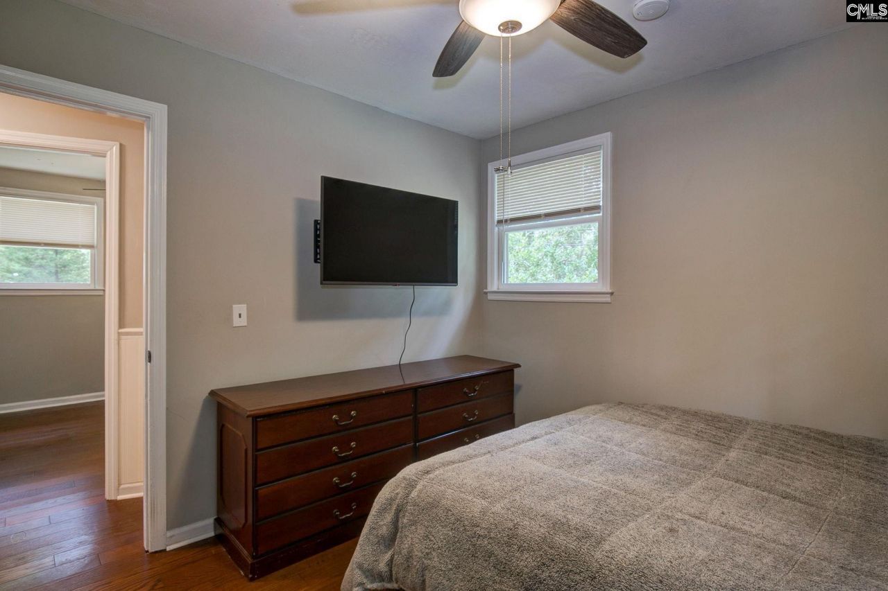 4243 Mandel Drive Photo 17