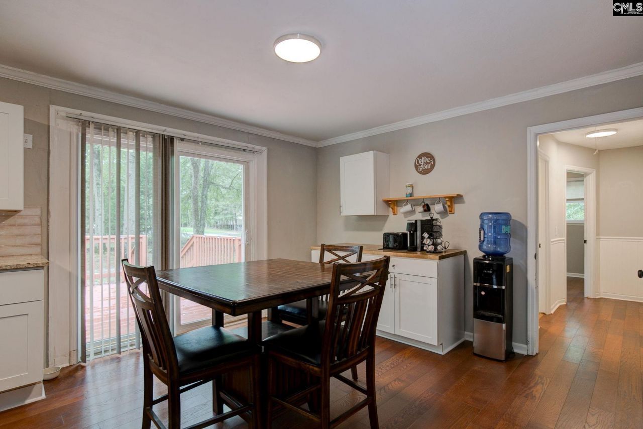 4243 Mandel Drive Photo 6