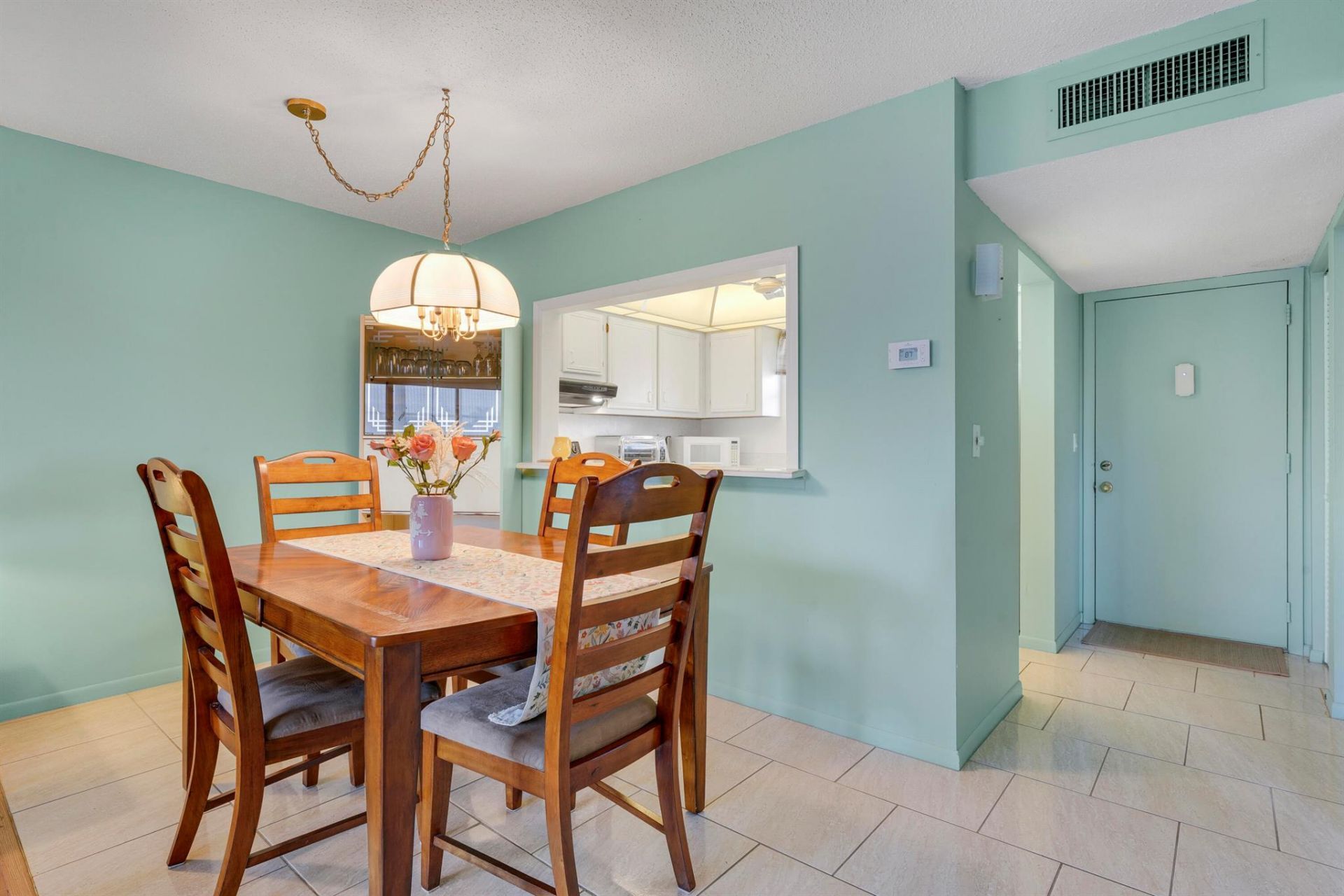 721 Lori Drive, Unit 303, Palm Springs, FL 33461 Photo
