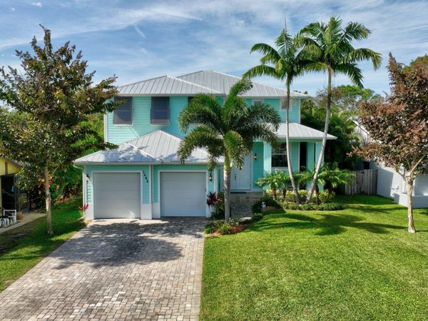 1468 SW Peninsula Lane, Palm City, FL 34990