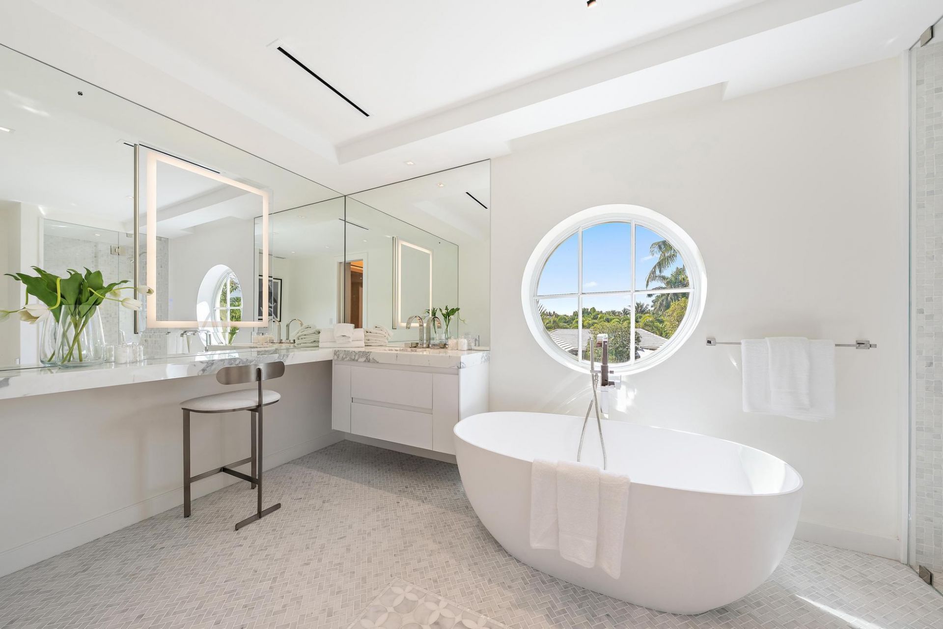 301 Plantation Road, Palm Beach, FL 33480 Photo