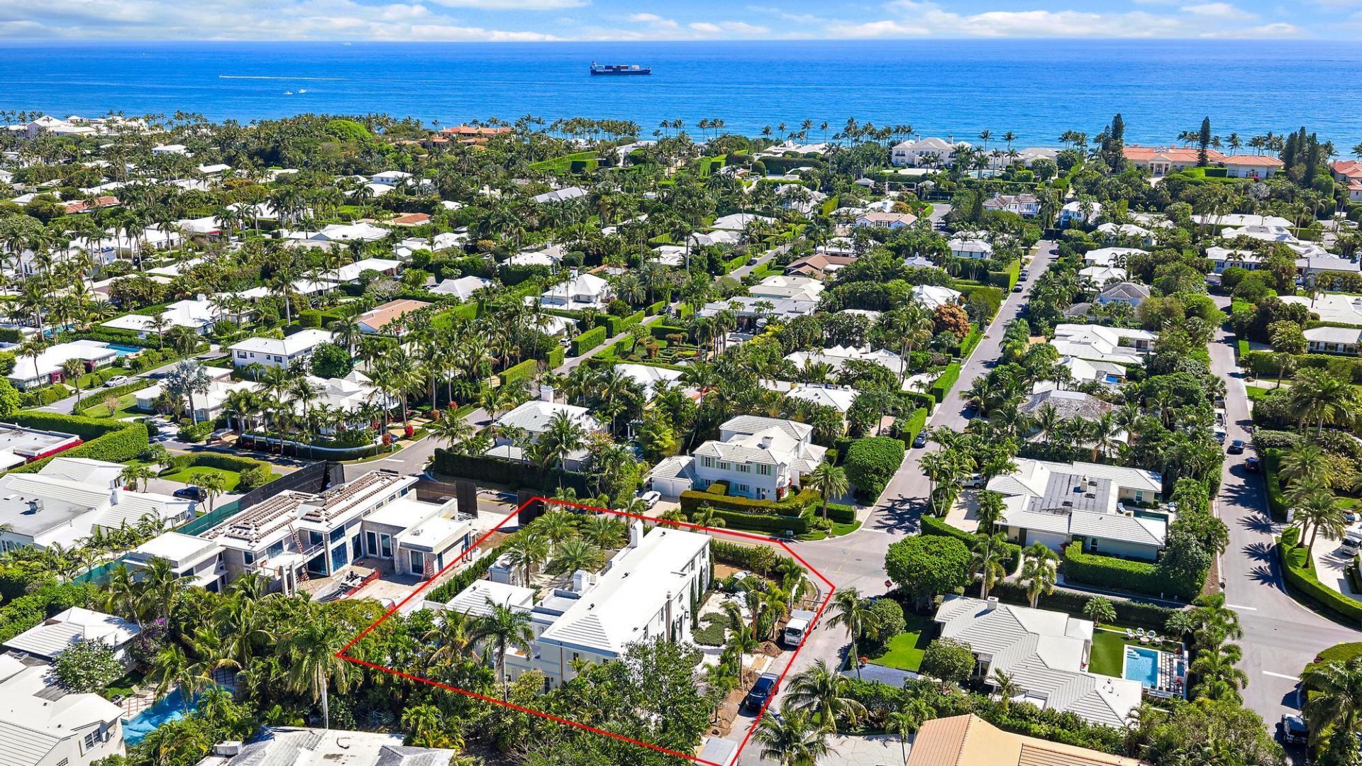 301 Plantation Road, Palm Beach, FL 33480 Photo