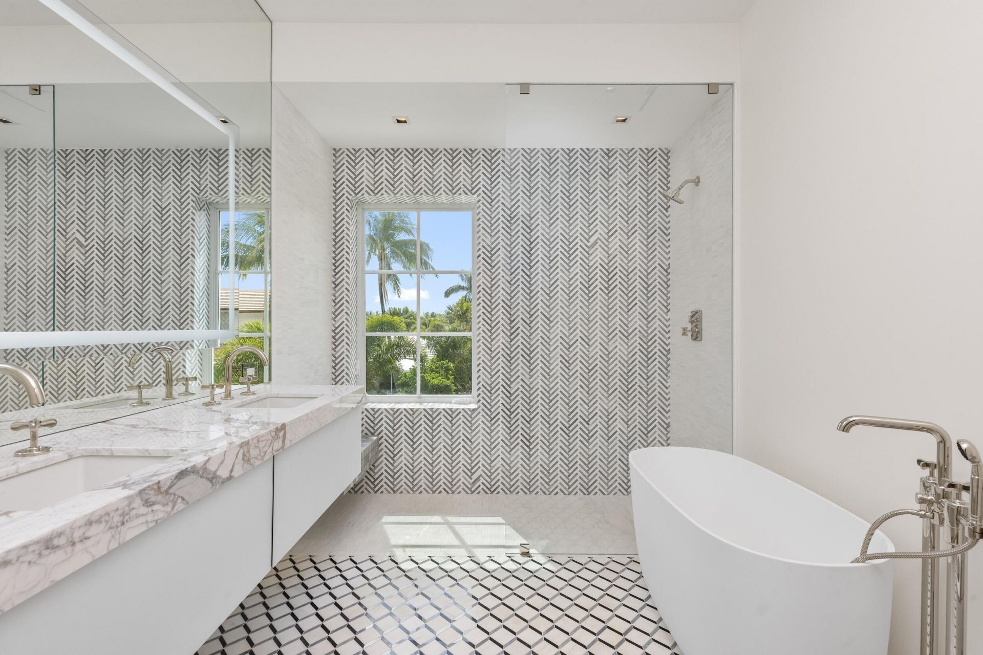 301 Plantation Road, Palm Beach, FL 33480 Photo