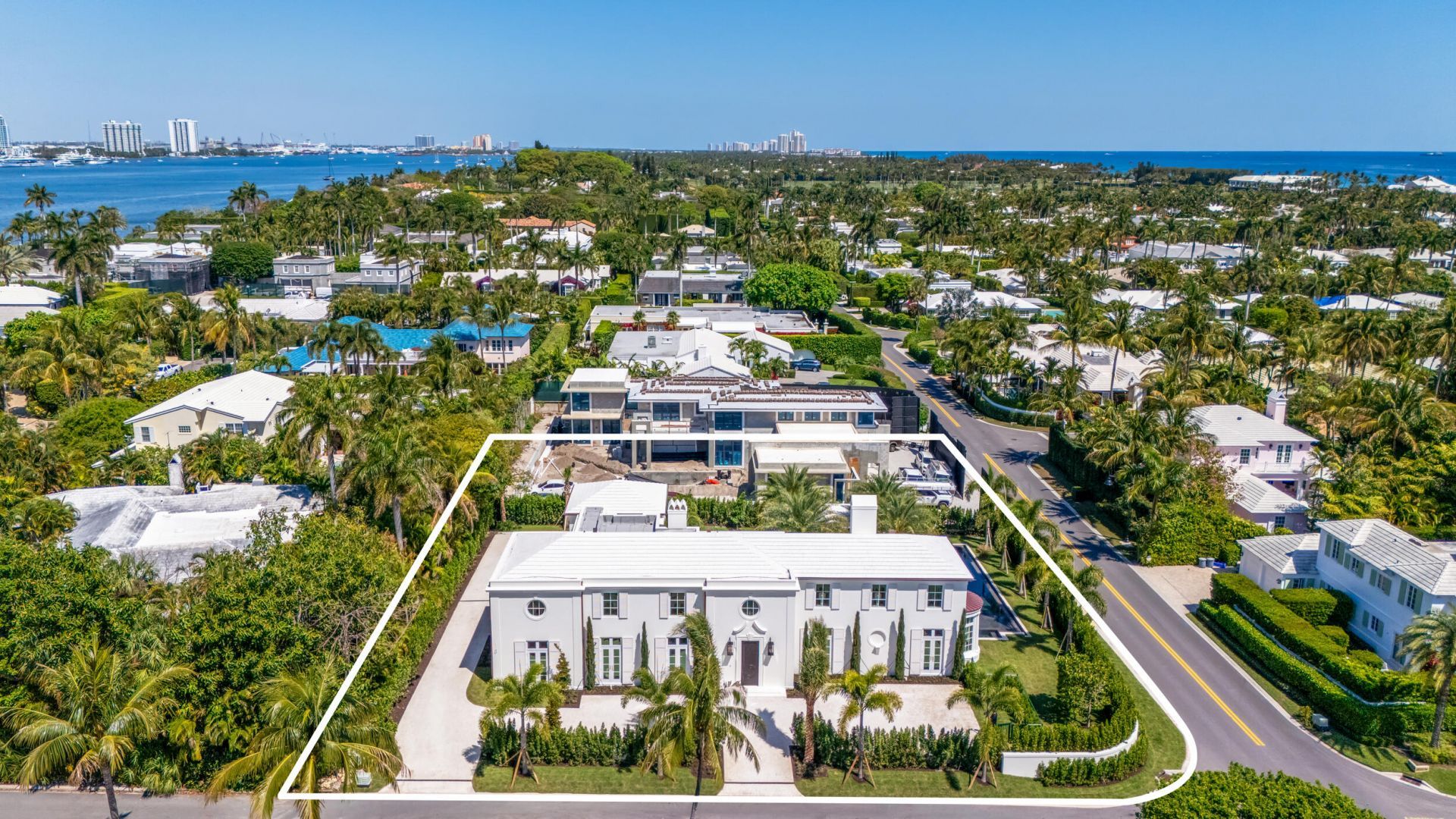 301 Plantation Road, Palm Beach, FL 33480 Photo