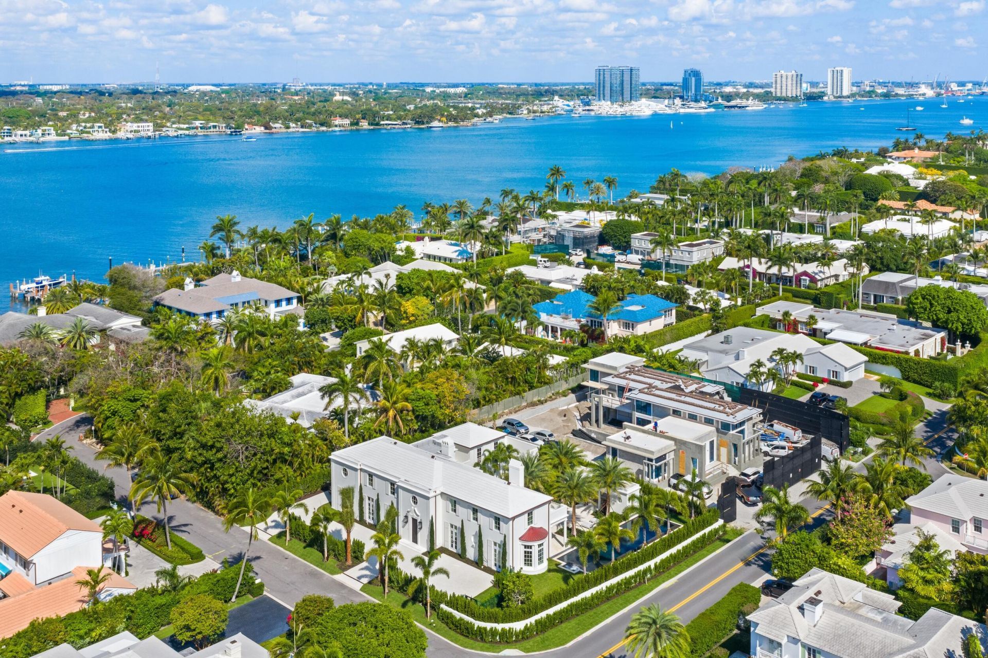 301 Plantation Road, Palm Beach, FL 33480 Photo