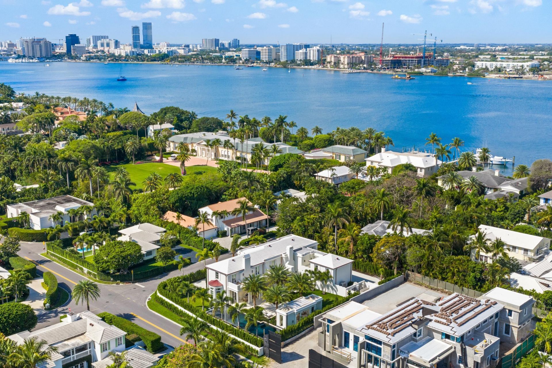 301 Plantation Road, Palm Beach, FL 33480 Photo