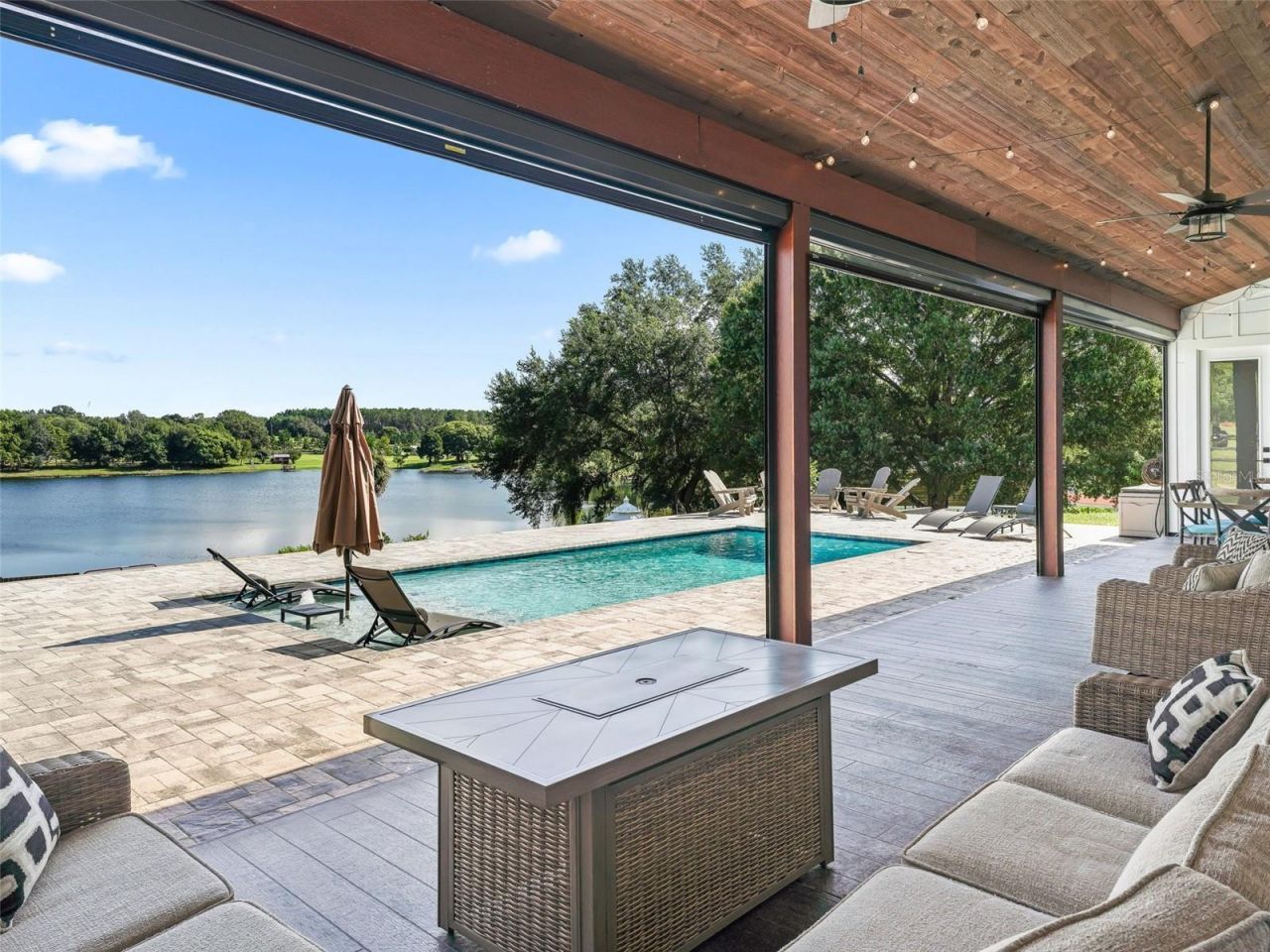 16795 SE Highway 42, Weirsdale, FL 32195 Photo