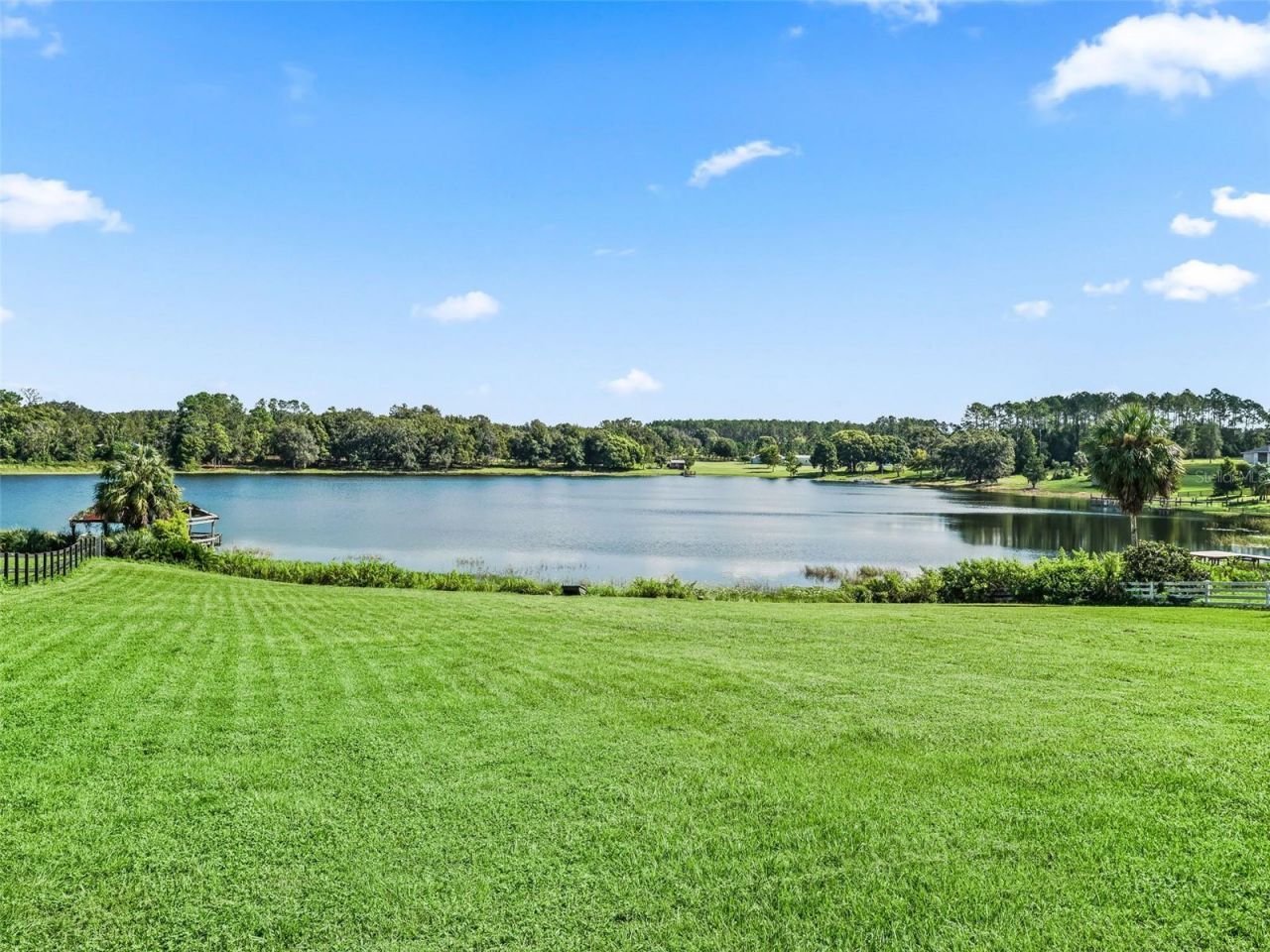 16795 SE Highway 42, Weirsdale, FL 32195 Photo