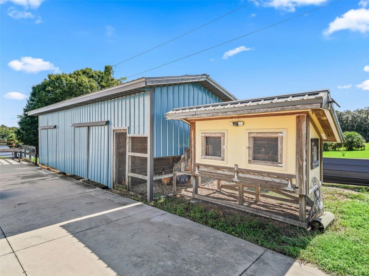 16795 SE Highway 42, Weirsdale, FL 32195 Photo