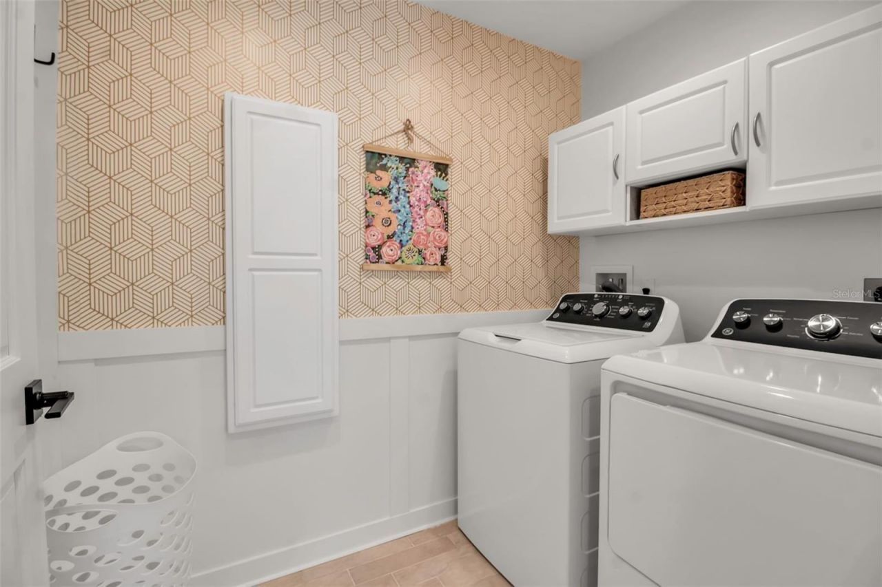 207 Peacock Lane, Holmes Beach, FL 34217 Photo